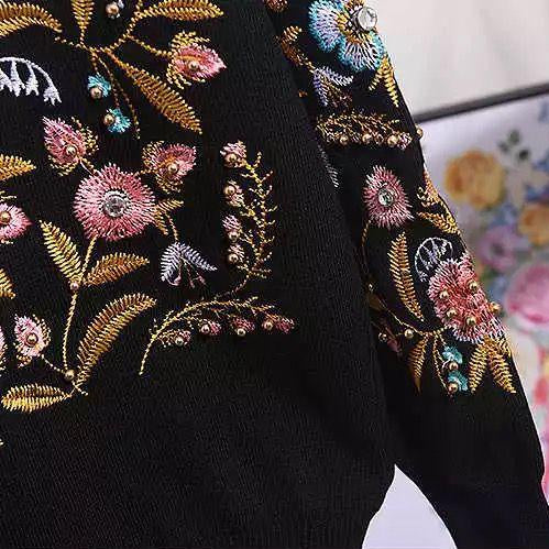 Ava Luxury Embroidered Tracksuit In Black
