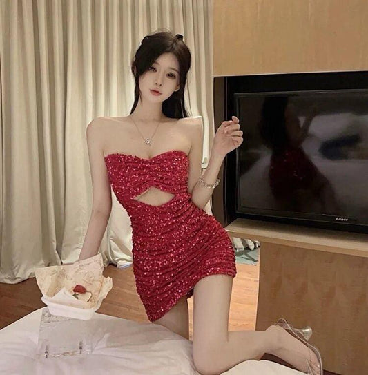 Fiona Sequinned Party Dress In Red