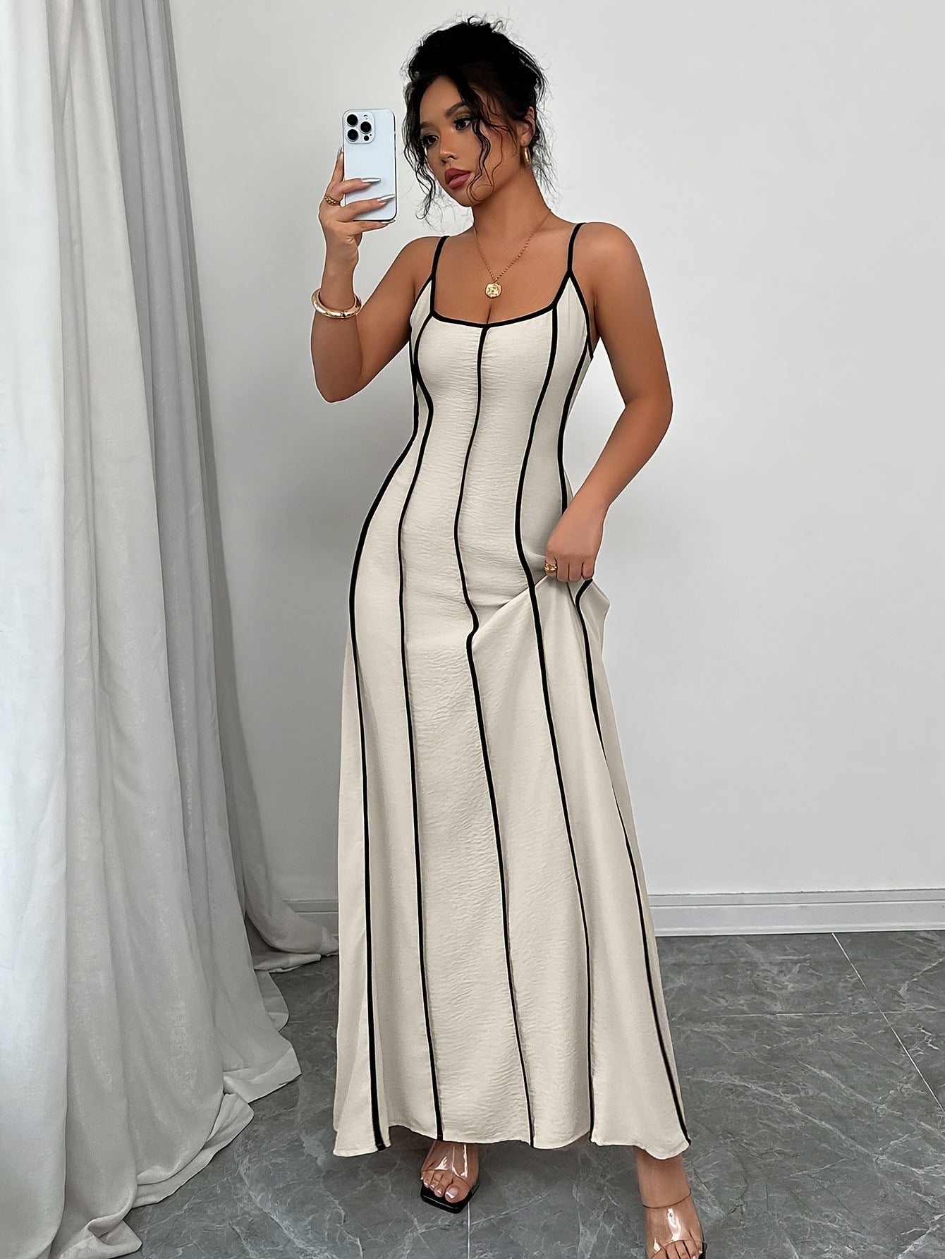 Harret Breezy Summer Dress in Beige