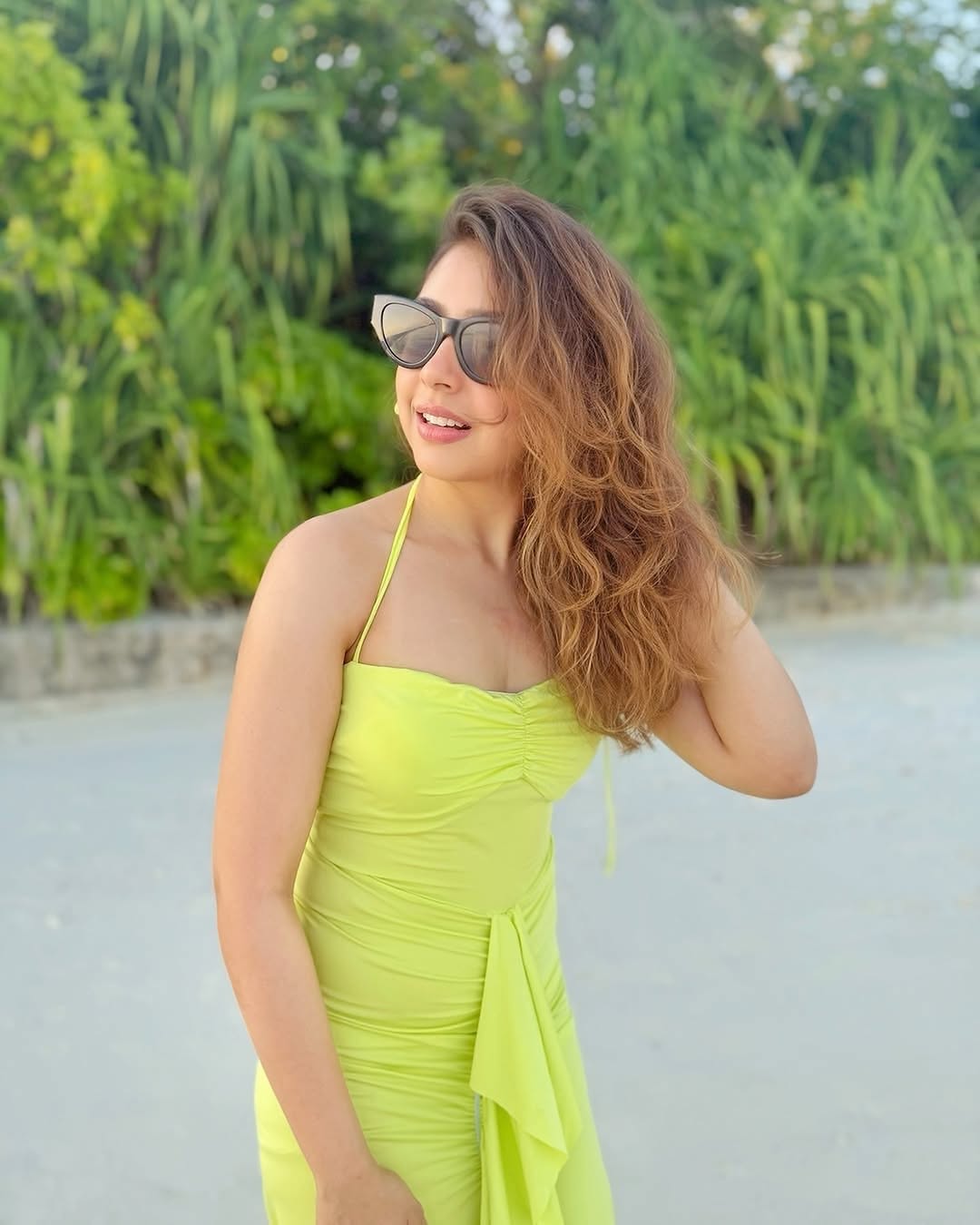 Keya Bodycon Midi Dress with Ruffle